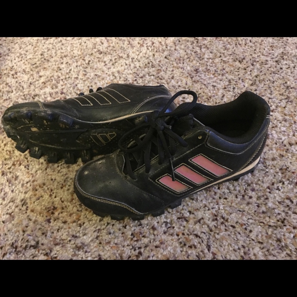 adidas softball cleats